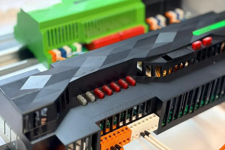 Loxone Schaltschrank Power Supply & Backup